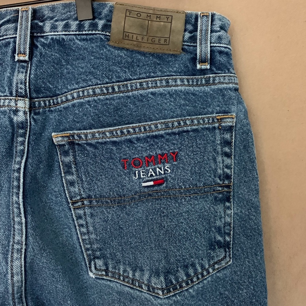 ****vintage tommy jeans shorts****